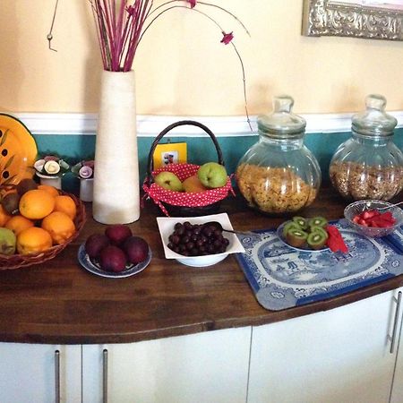 Palms Bed & Breakfast Perth Esterno foto