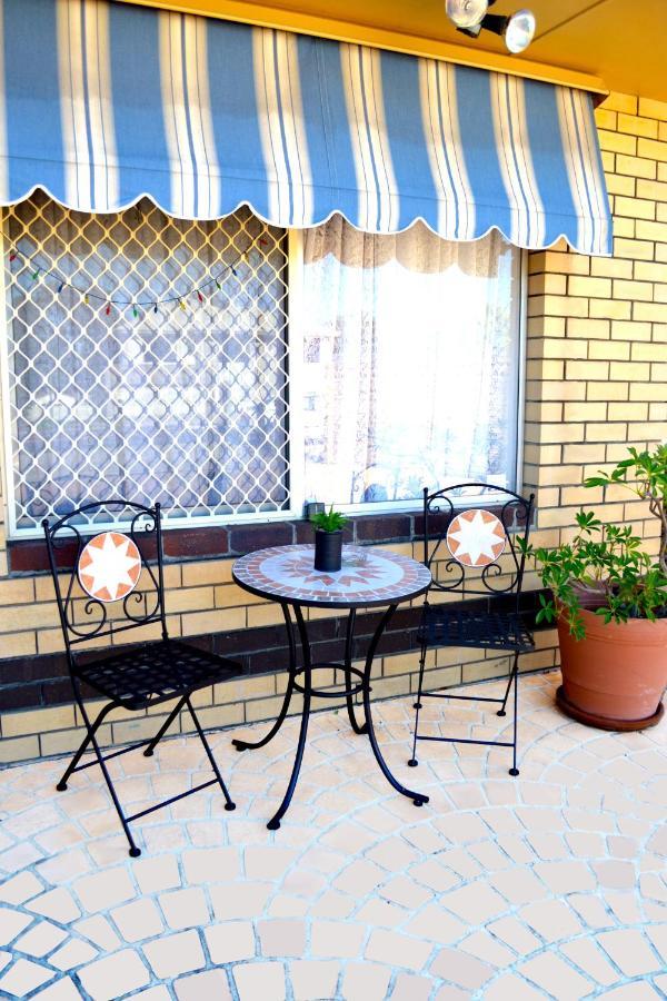 Palms Bed & Breakfast Perth Esterno foto