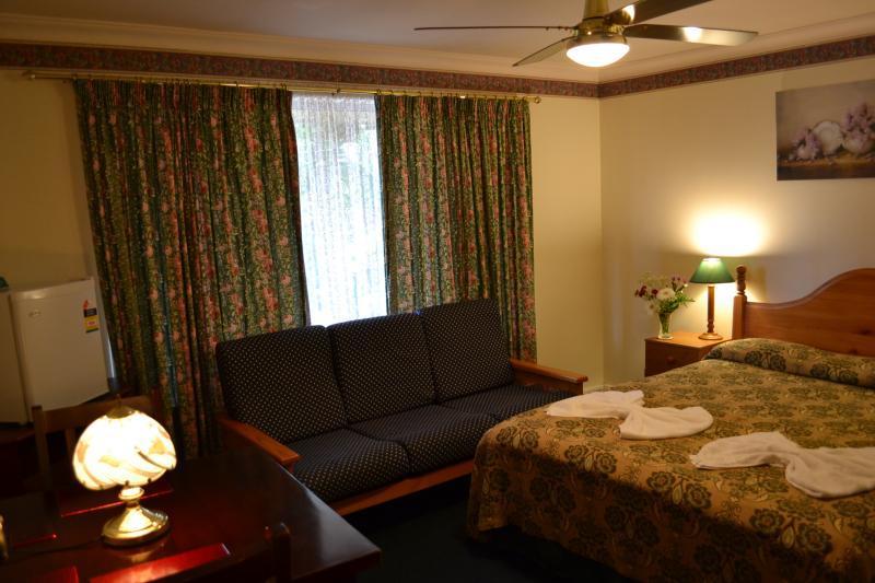 Palms Bed & Breakfast Perth Esterno foto